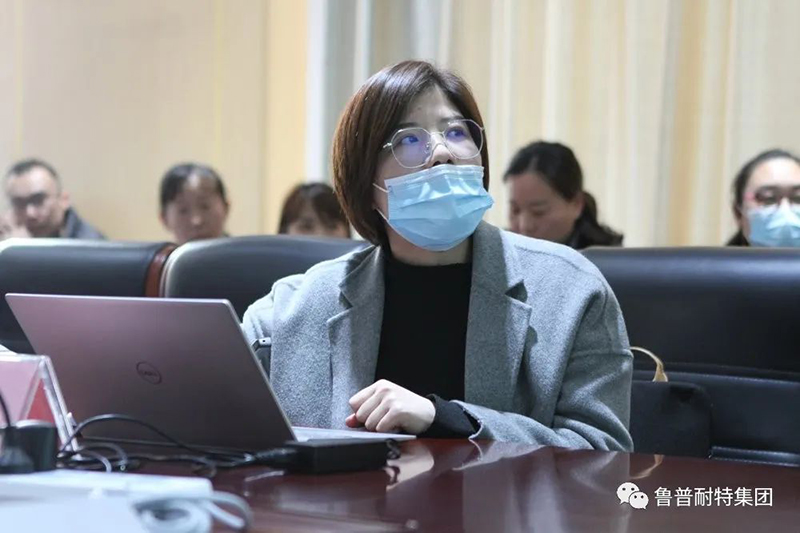 M系列打绳机.jpg M系列打绳机.jpg