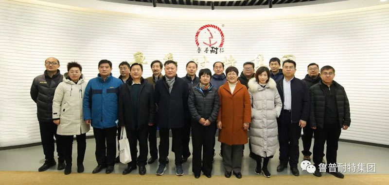 单锭打球机.jpg 单锭打球机.jpg